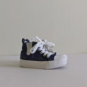 Primark Blue Chambray Canvas Hightops Size 7 Lace Up Sneakers Shoes